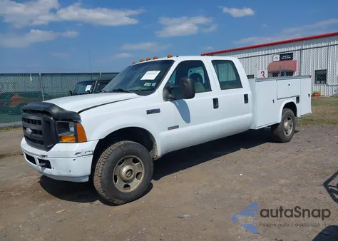 2007 Ford F-350 Chassis Lariat/Xl/Xlt z USA, uszkodzony, nr VIN 1FDSW35P17EA68797